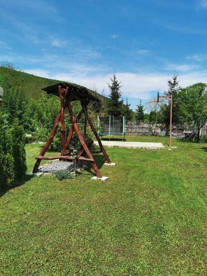 فيلا The Wooden House Moldoveneşti المظهر الخارجي الصورة