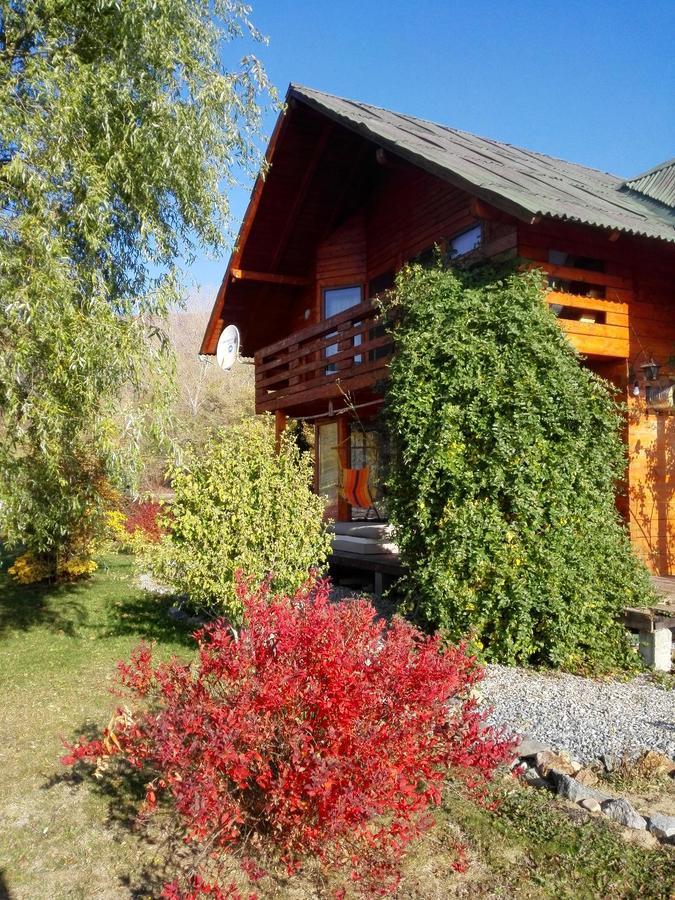 فيلا The Wooden House Moldoveneşti المظهر الخارجي الصورة